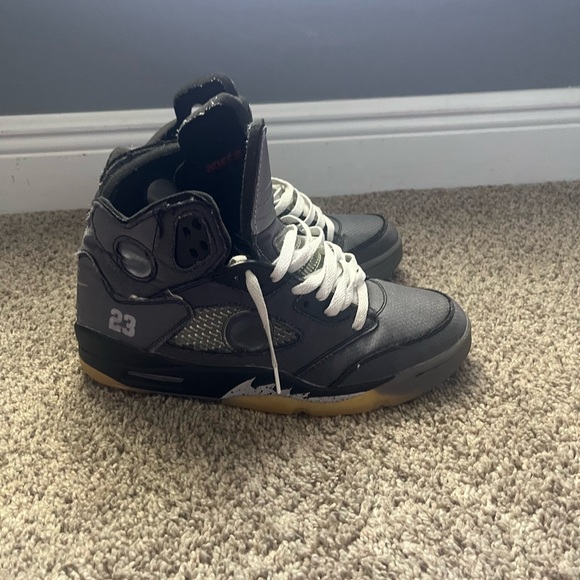 Jordan 5 muslin - Picture 2 of 4